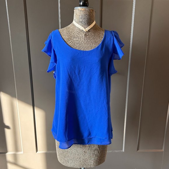 EM Blue Dressy Ruffle Sleeve Top Size Small - Picture 1 of 3